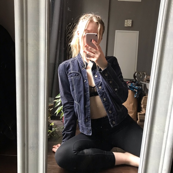 *SOLD* RARE Danier blue leather jacket with white lining - Picture 3 of 8